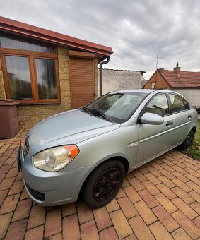 Hyundai ACCENT 1.4 - 5
