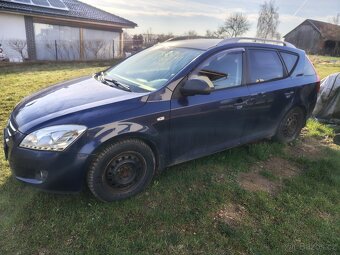 KIA Ceed SW 2009 - 5