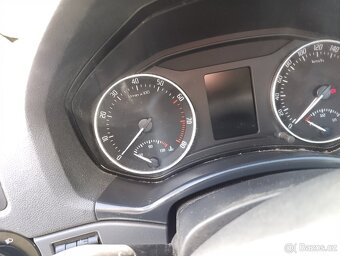 Škoda octavia 2 1,6 MPI - 5