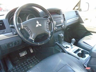 Mitsubishi Pajero 3.2 125kW 4x4 - 5