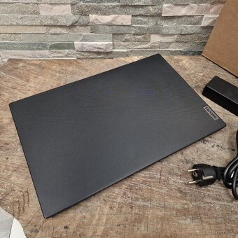 Lenovo V15 G3 Core i3-1215U, 8GB, 256GB, 15,6 Full HD, Win11 - 5