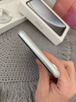 Iphone XR - 5