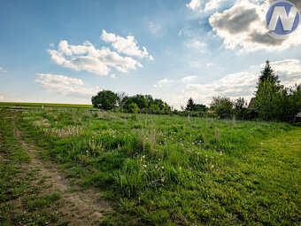 Mojné, stavební pozemek - 5