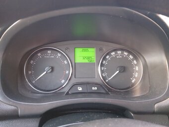 Škoda Roomster 1.2 TSI 2011 - 5