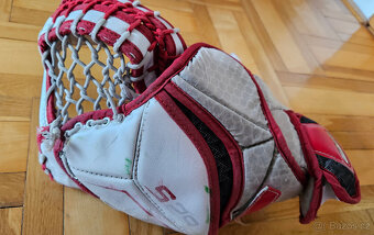 Brankářská vyrážečka Bauer a lapačka - 5