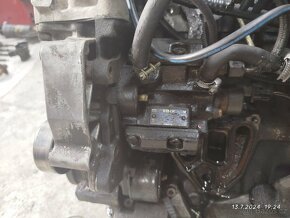 Motor BMW E39 - 5