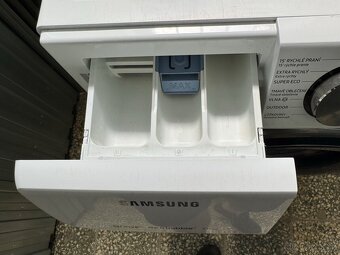 Pračka Samsung WW70M649OBW/ZE - 5