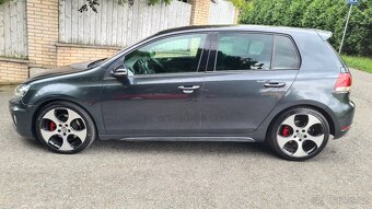 VOLKSWAGEN GOLF 6 GTI - 2,0TSi 155kW / Manuál. - 5