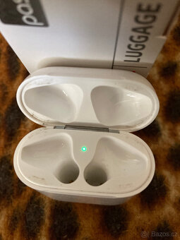Airpods 1 2 nabíjecí krabička - 5