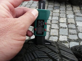 ZIMNÍ PNEU + DISKY 185/70R14 OPEL CORSA D - 5