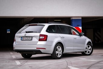 Škoda Octavia Combi 2.0TDI DSG - 5