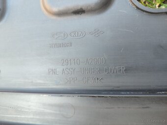 Kryt pod motor Kia Ceed GT 1.6 T-GDI (2013) - 5