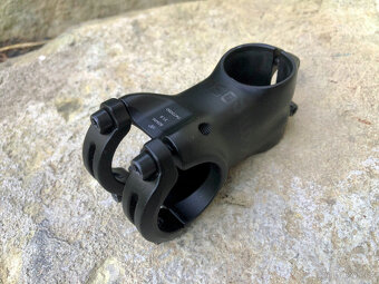 Představec Truvativ Atmos 7K -+ 6°, OS, 1 1/8" 31.8mm - 5