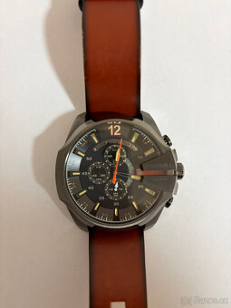 Kolekce hodinek - cena v textu - 5