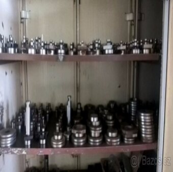 Vysekávací lis TGRJ 25 NC z roku 1990 - 5