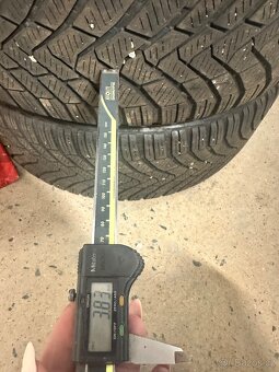 Alu kola+ pneumatiky originál Audi - 5