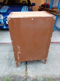 Dílenské stolky a skřínka - 5