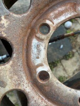 Mangels 6x139,7 r15 disky - 5