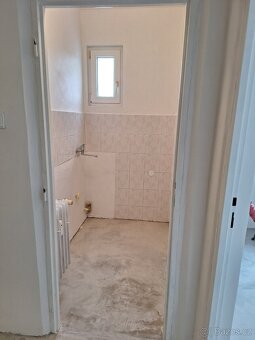 Prodej bytu 1+KK, 23,9m2, Vsetín - Luh II - 5