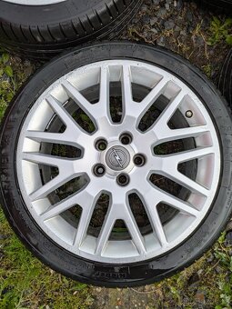 Kola Opel 225/40 R18 - 5