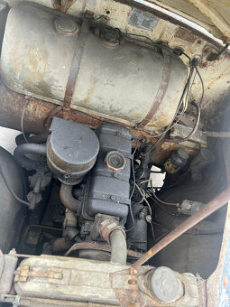 Skoda 1102 Tudor 4 dverový rok výroby 1952 50 000km - 5