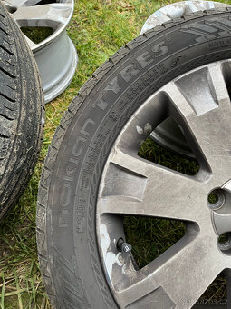 Mitsubishi Outlander 225/55 R18 98V + Nokian Wetproof SUV - 5