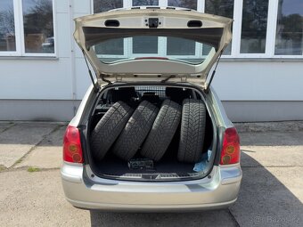 Toyota Avensis T25 2.0 85Kw - 5