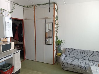 Pronajmu byt 1 +1 - 5