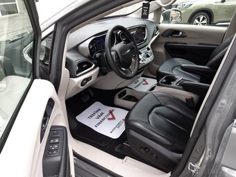Chrysler Pacifica 3,6L V6 , kůže, radar, 2022 REZERVACE - 5