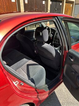 Toyota Avensis 1.8 VVTI - 5