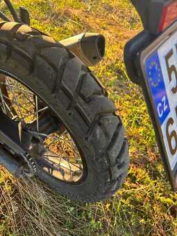 Royal Enfield Himalayan 411 - 5