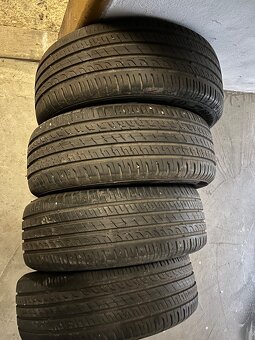 Barum Bravuris 5 205/55 R16 - 5