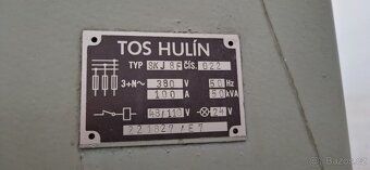 Vertikální soustruh TOS Hulín SKJ 8 F - 5