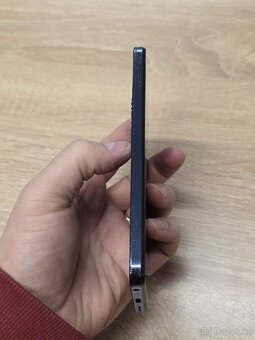 Infinix hot 40i 8/256GBs - 5