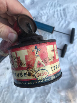 Velmi staré rozprašovače - 5