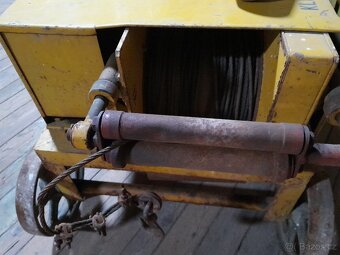 Stavební vrátek SVŠ 100 - 5