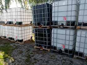 IBC nádrže kontejnery na 1000 litrů - 5