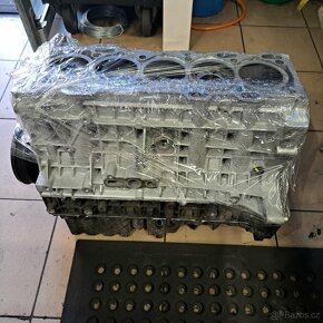 Volvo XC90 blok motoru 136 + 147 kw D5 - 5