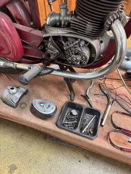 Jawa 250 Pérák - 5