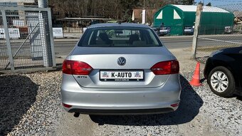 Volkswagen Jetta 1.2TSi 77kW ALU,PDC,Klima - 5