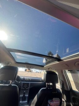 Volkswagen Passat B7 panorama - 5