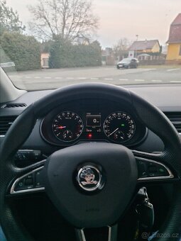 Škoda octavia 2.0 tdi 110kw - 5