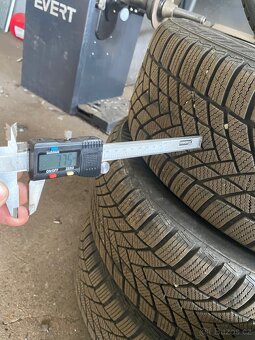 Matador Nordicca 225/40 R18 - 5
