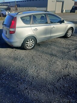 Prodám Hyundai i30 CW, 1.6 92kw, nová spojka, nová stk - 5
