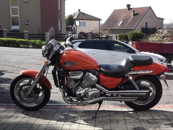 Honda VF 750C Magna - 5