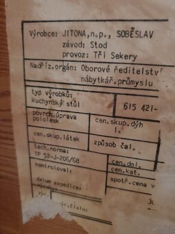 Retro nábytek: jídelní stůl Jitona, Soběslav, 1968 - 5