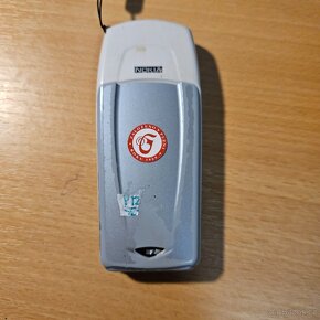 Nokia 6100 - 5