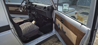Suzuki Samurai SJ410 - 5