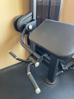 Posilovaci stroj biceps - 5