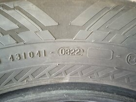 Nokian 235/65 r17 - 5